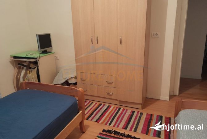 Shtepi me qera 2+1 ne Tirane - 500 Euro