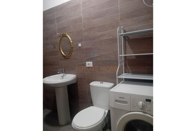 Shtepi me qera 2+1 ne Tirane - 650 Euro