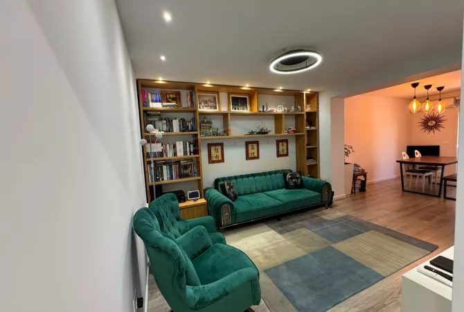 Shtepi me qera Apartament ne Tirane, 2+1, Mobilimi E mobiluar, Pagesa 1,100  Euro.