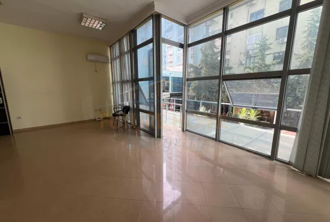 Ambient biznesi me qera 1+1 ne Tirane - 460 Euro