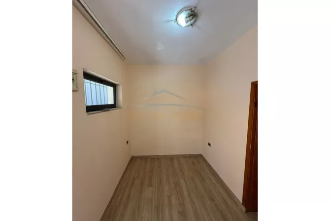 Shtepi me qera 1+1 ne Tirane - 450 Euro