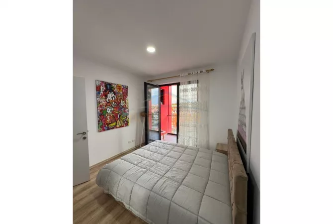 Shtepi me qera 1+1 ne Tirane - 450 Euro