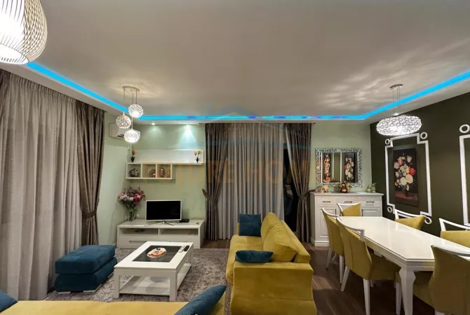 Shtepi me qera 2+1 ne Tirane - 600 Euro