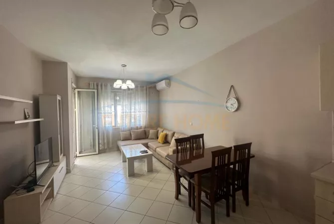 Shtepi me qera 1+1 ne Tirane - 550 Euro