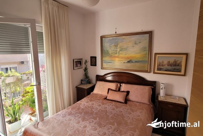 Shtepi ne shitje 2+1 ne Tirane - 207,000 Euro