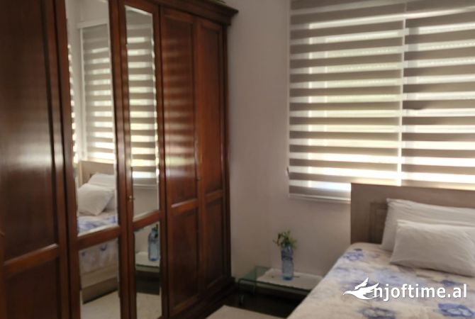 Shtepi ne shitje Apartament ne Tirane, 2+1, Mobilimi E mobiluar, Pagesa 207,000  Euro.