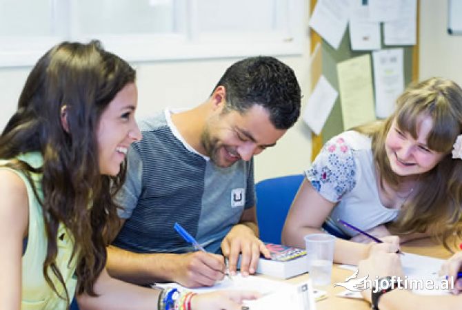 Offer Professional Courses  in Tirana - 25 Euro