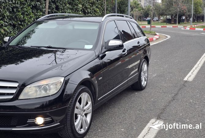 Auto in Vendita  a Tirana - 6,700 Euro