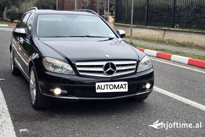 Makina ne shitje ne Tirane - 6,700 Euro