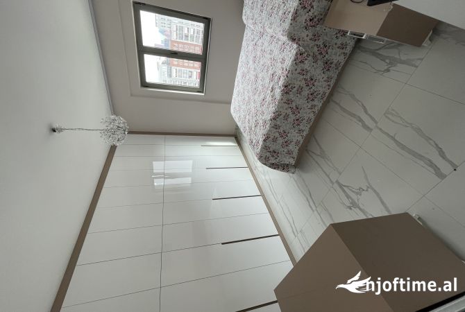 Shtepi me qera 2+1 ne Tirane - 750 Euro