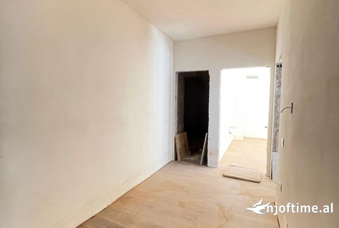 Shtepi ne shitje 2+1 ne Tirane - 122,000 Euro