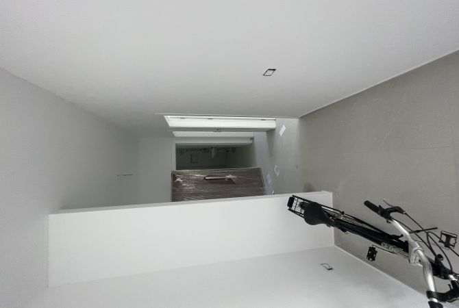 Shtepi me qera Apartament ne Tirane, 2+1, Mobilimi Bosh, pa mobiluar, Pagesa 750  Euro.