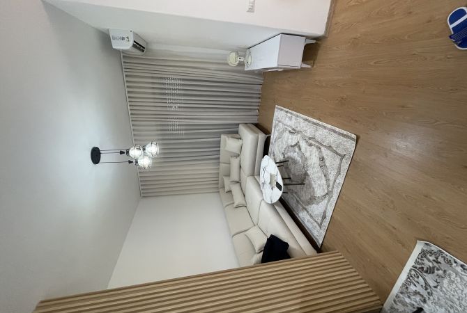 Shtepi me qera 2+1 ne Tirane - 650 Euro