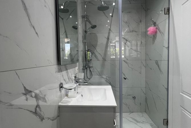 Shtepi me qera Apartament ne Tirane, 1+1, Mobilimi E mobiluar, Pagesa 1,000  Euro.