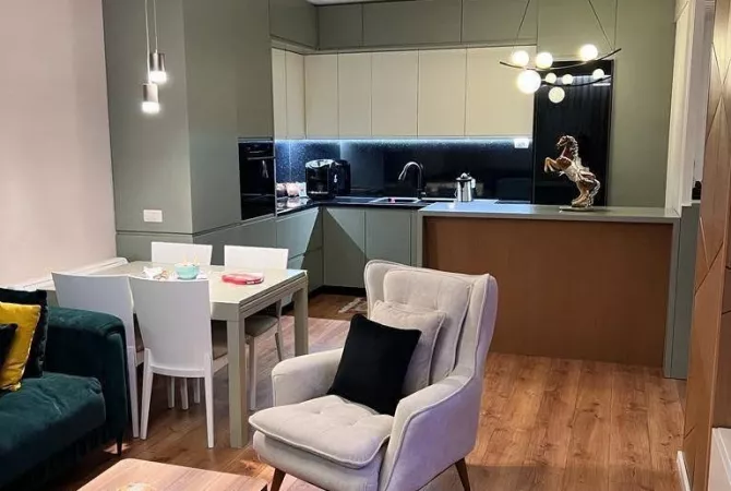 Casa in affitto 2+1 a Tirana - 1,000 Euro