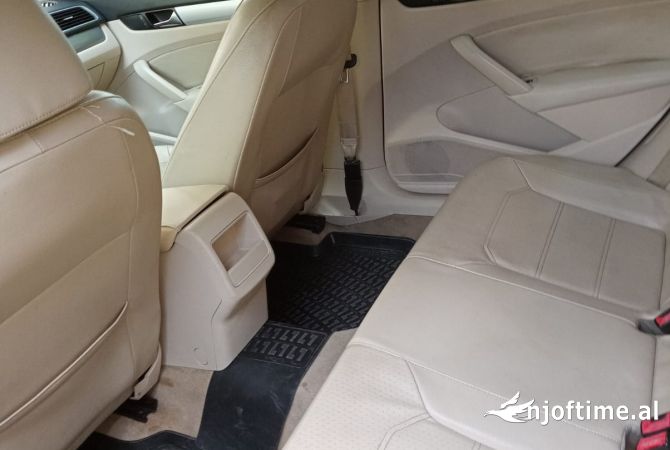Auto in Vendita  a Berat - 7,000 Euro