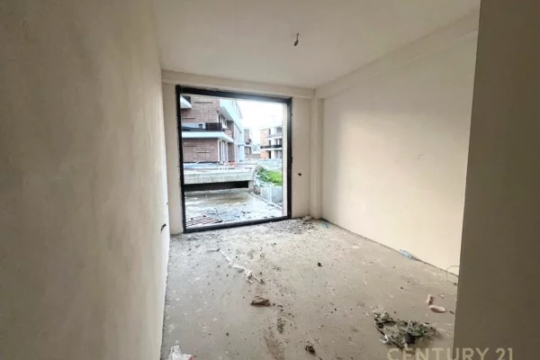 Apartment for sale in Tirana 2+1, Emty