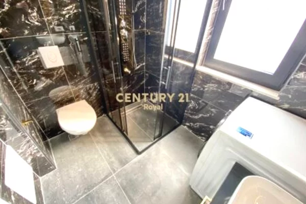 Shtepi me qera Apartament ne Tirane, 1+1, Mobilimi E mobiluar, Pagesa 700  Euro.