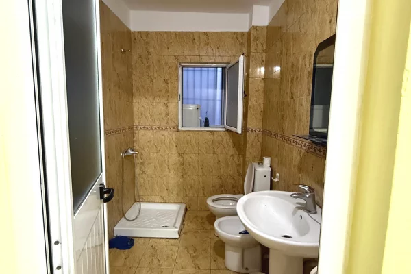 Apartment for sale in Tirana 1+1, In Part