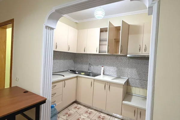 Apartment for sale in Tirana 1+1, In Part