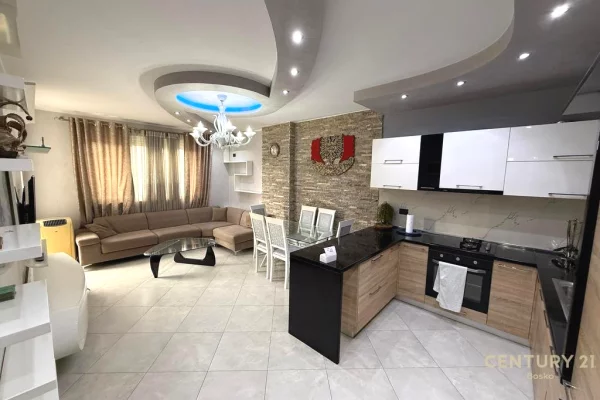 Shtepi me qera 2+1 ne Tirane - 550 Euro