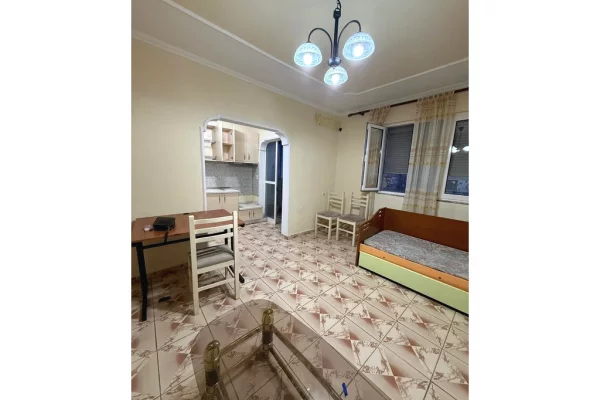 Shtepi ne shitje 1+1 ne Tirane - 120,000 Euro