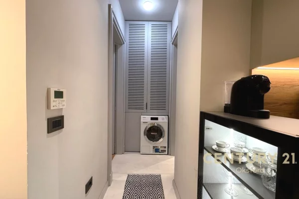 Shtepi me qera Apartament ne Tirane, 1+1, Mobilimi E mobiluar, Pagesa 1,000  Euro.