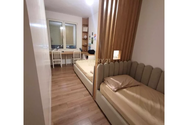 Shtepi me qera Apartament ne Tirane, 2+1, Mobilimi E mobiluar, Pagesa 600  Euro.