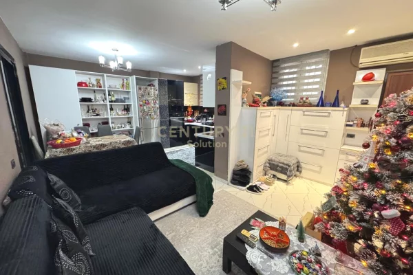 Shtepi ne shitje 2+1 ne Tirane - 155,000 Euro