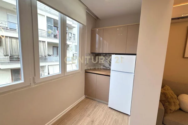 Shtepi ne shitje Apartament ne Tirane, 2+1, Mobilimi E mobiluar, Pagesa 125,000  Euro.