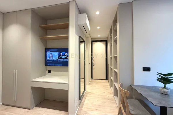 Shtepi ne shitje Apartament ne Tirane, 3+1, Mobilimi E mobiluar, Pagesa 400,000  Euro.