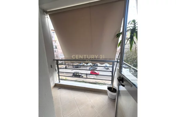 Shtepi me qera Apartament ne Tirane, 1+1, Mobilimi E mobiluar, Pagesa 650  Euro.