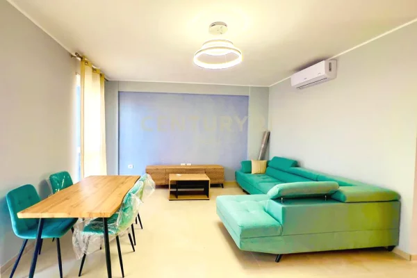 Shtepi me qera 2+1 ne Tirane - 750 Euro