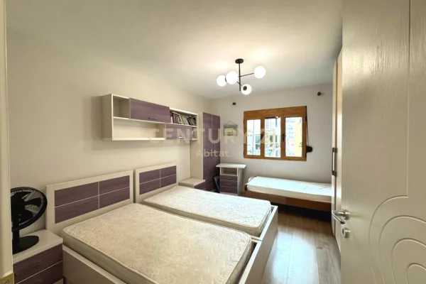 Shtepi me qera Apartament ne Tirane, 1+1, Mobilimi E mobiluar, Pagesa 800  Euro.