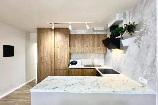 Apartment for rent in Tirana 2+1, Furnished