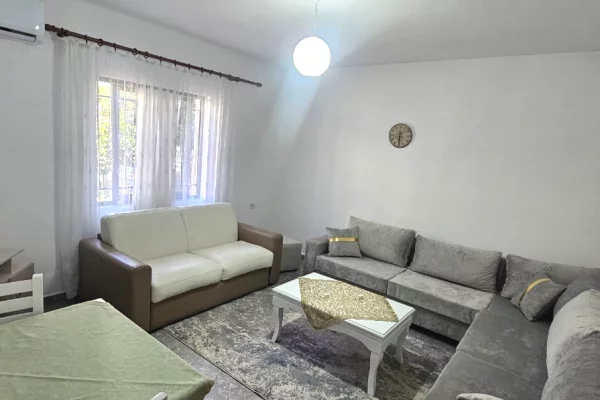 Casa in affitto 1+1 a Tirana - 500 Euro