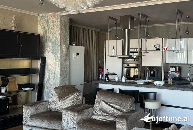 Shtepi me qera Apartament ne Tirane, 2+1, Mobilimi E mobiluar, Pagesa 1,500  Euro.
