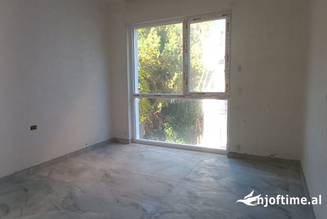 Shtepi ne shitje 2+1 ne Durres - 235,000 Euro