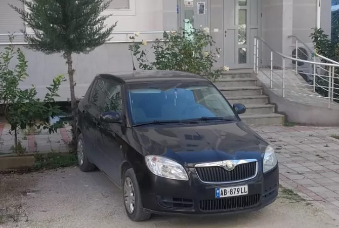 Cars for sale in Vlora - 2,800 Euro