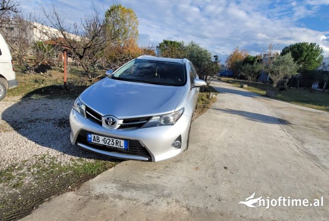 Makina ne shitje ne Tirane - 7,500 Euro