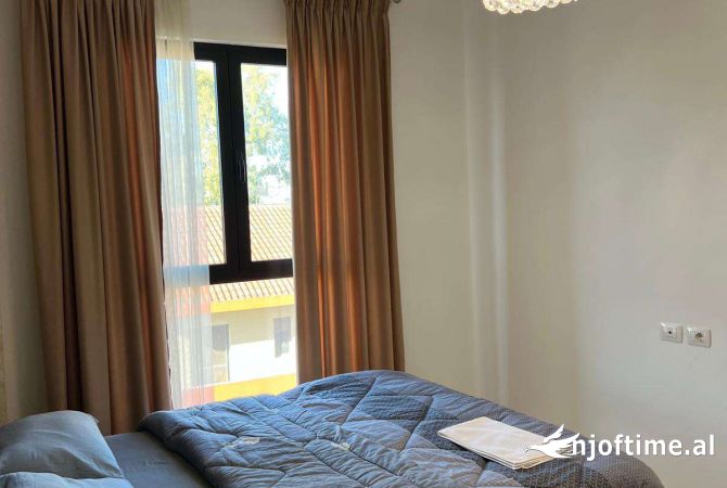 Shtepi me qera 2+1 ne Tirane - 600 Euro