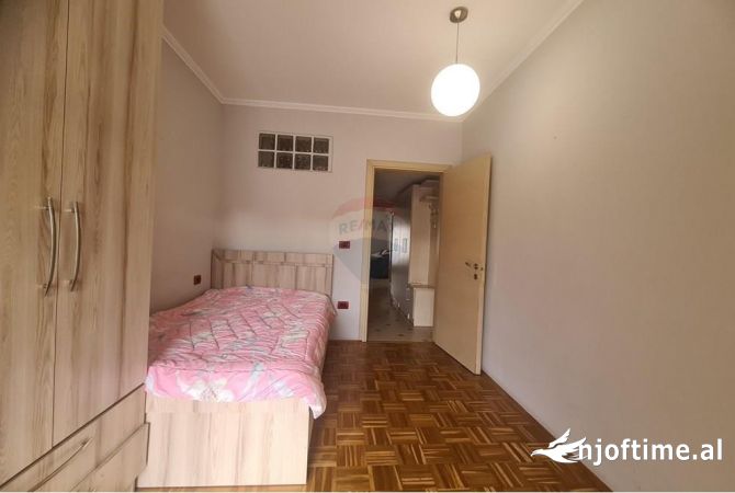 Shtepi me qera 2+1 ne Tirane - 600 Euro