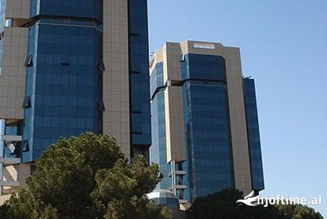 Ambient biznesi me qera 3+1 ne Tirane - 600 Euro