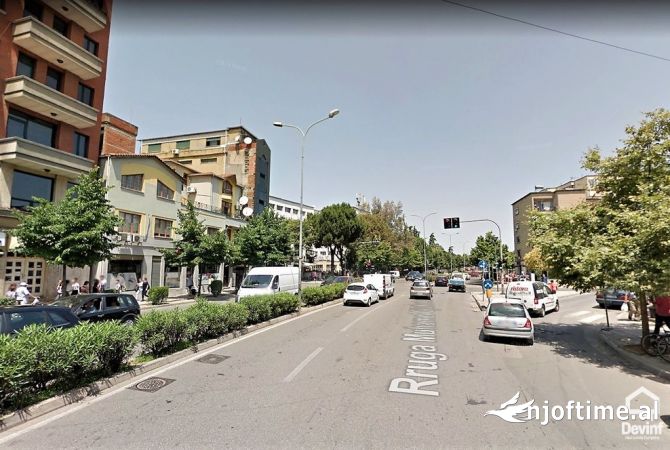 Shtepi me qera 1+1 ne Tirane - 900 Euro
