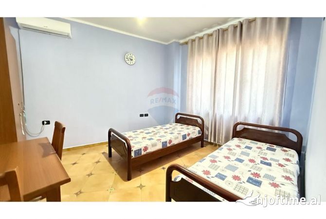 Shtepi me qera 2+1 ne Tirane - 450 Euro