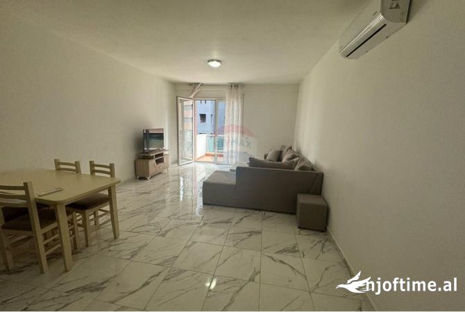 Shtepi me qera 2+1 ne Tirane - 550 Euro