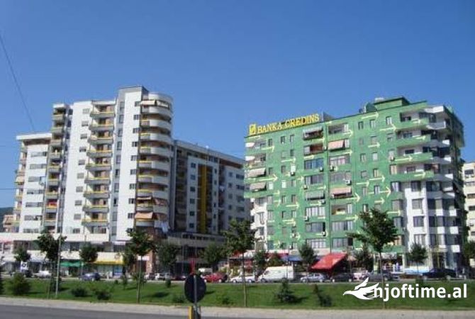 Shtepi me qera 2+1 ne Tirane - 550 Euro