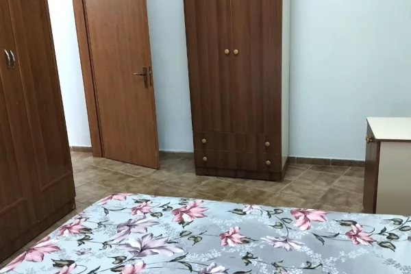 Shtepi me qera Apartament ne Tirane, 1+1, Mobilimi E mobiluar, Pagesa 330  Euro.