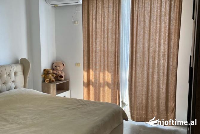 Shtepi me qera 1+1 ne Tirane - 45,000 Leke