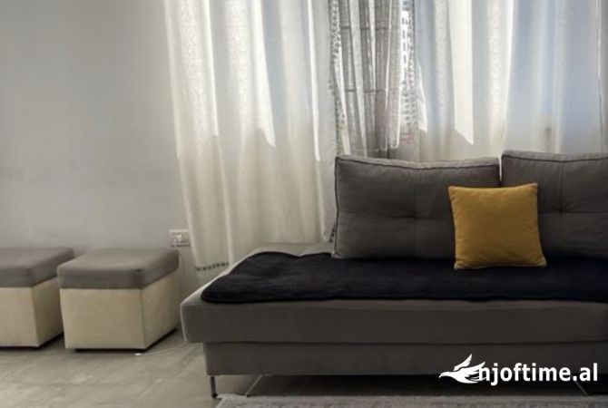 Shtepi me qera 1+1 ne Tirane - 500 Euro